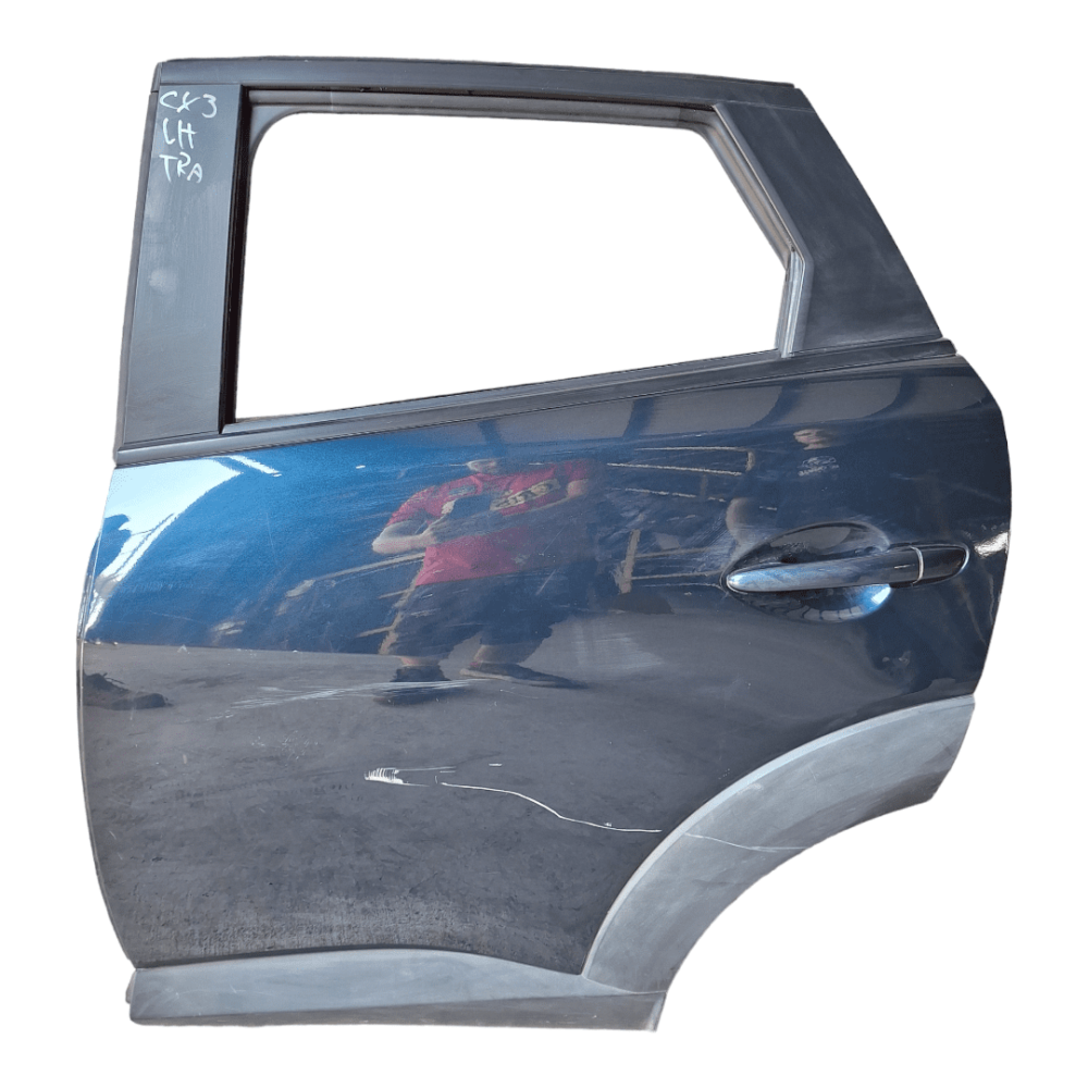 PUERTA TRASERA IZQUIERDA (LH) MAZDA  CX3 2016 AL 2023