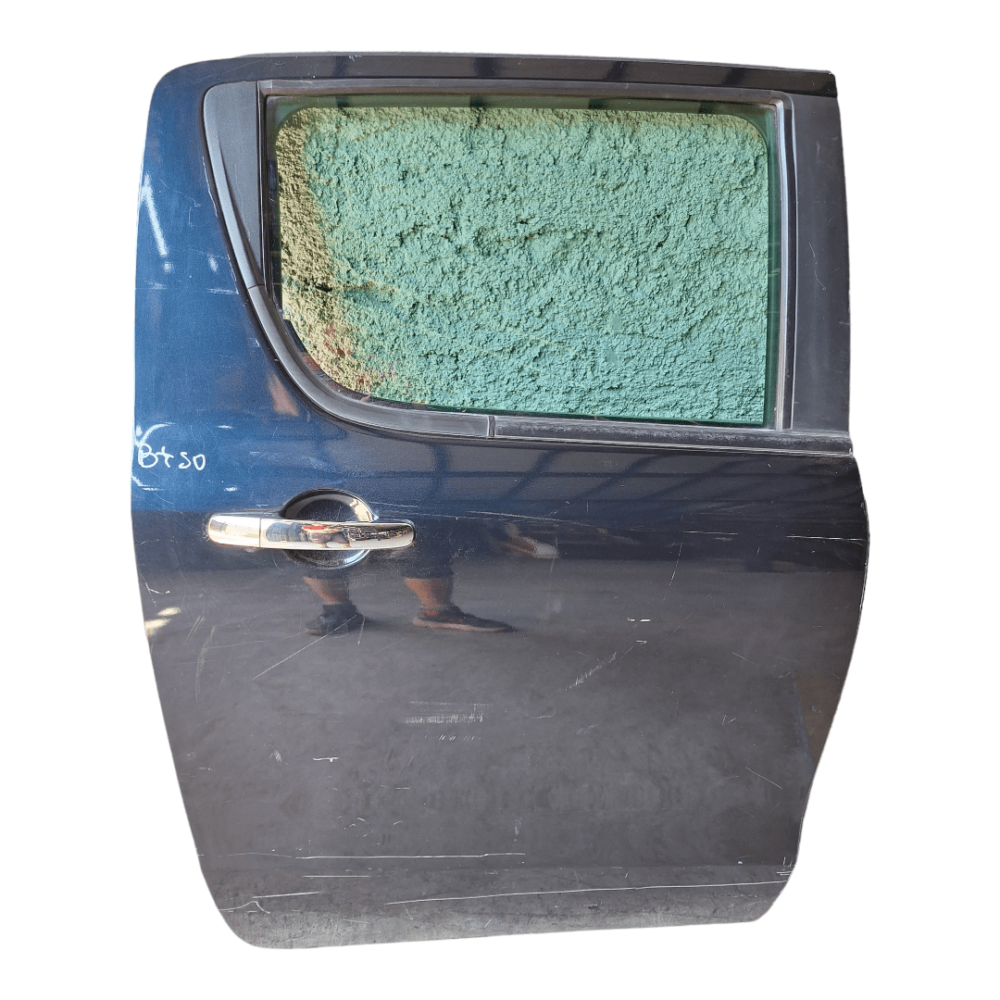 PUERTA TRASERA DERECHA (RH) MAZDA  BT50 2013 AL 2021