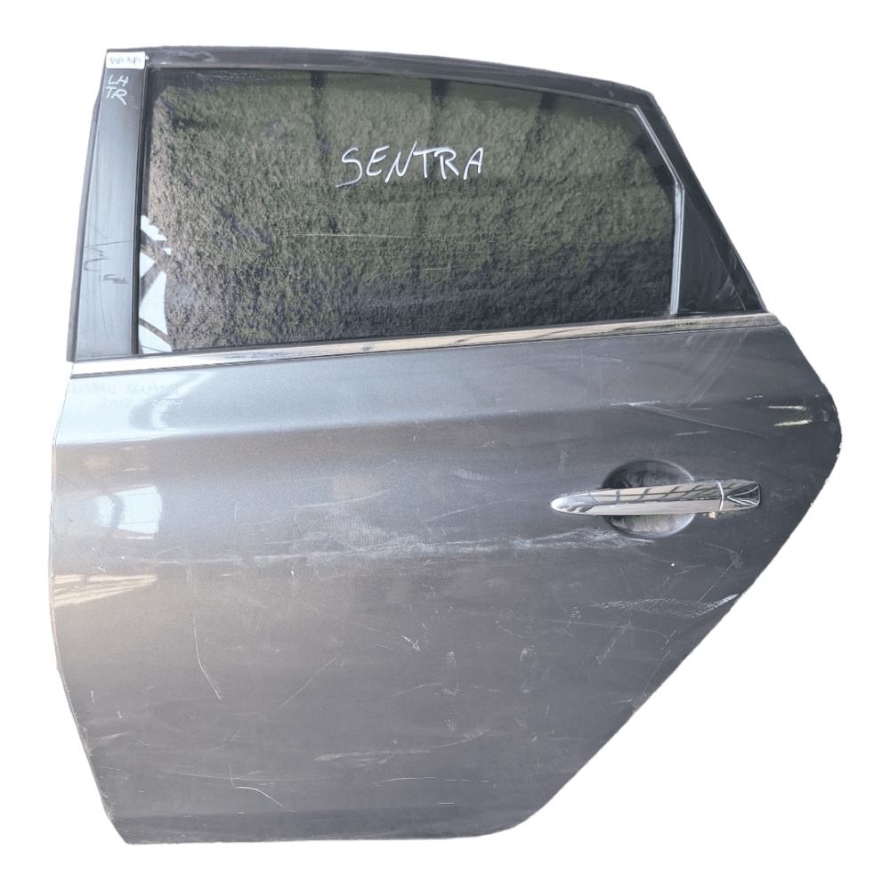 PUERTA TRASERA IZQUIERDA (LH) NISSAN SENTRA 2015 AL 2020