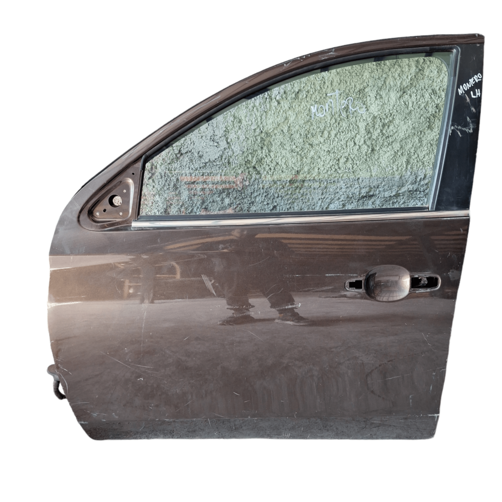 PUERTA DELANTERA IZQUIERDA (LH) MITSUBISHI MONTERO 2017 AL 2022