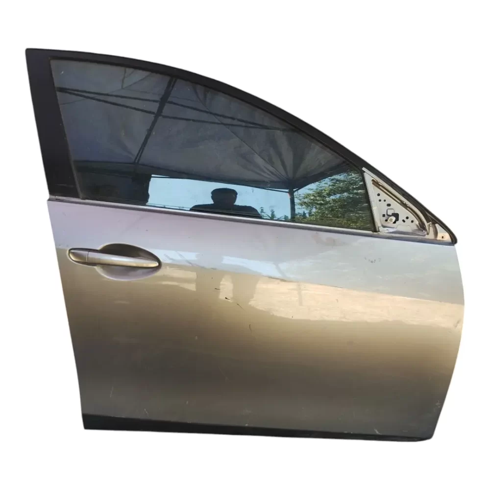 PUERTA DELANTERA IZQUIERDA MAZDA 3 3G 2015 AL 2019