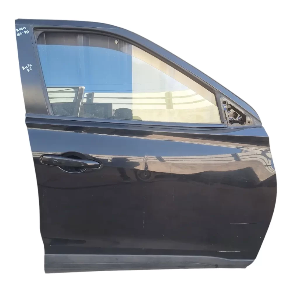 PUERTA DELANTERA DERECHA NISSAN KICKS 2017 en adelante