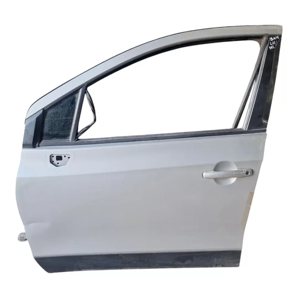 PUERTA DELANTERA IZQUIERDA SUBARU SX4 2014 EN ADELANTE