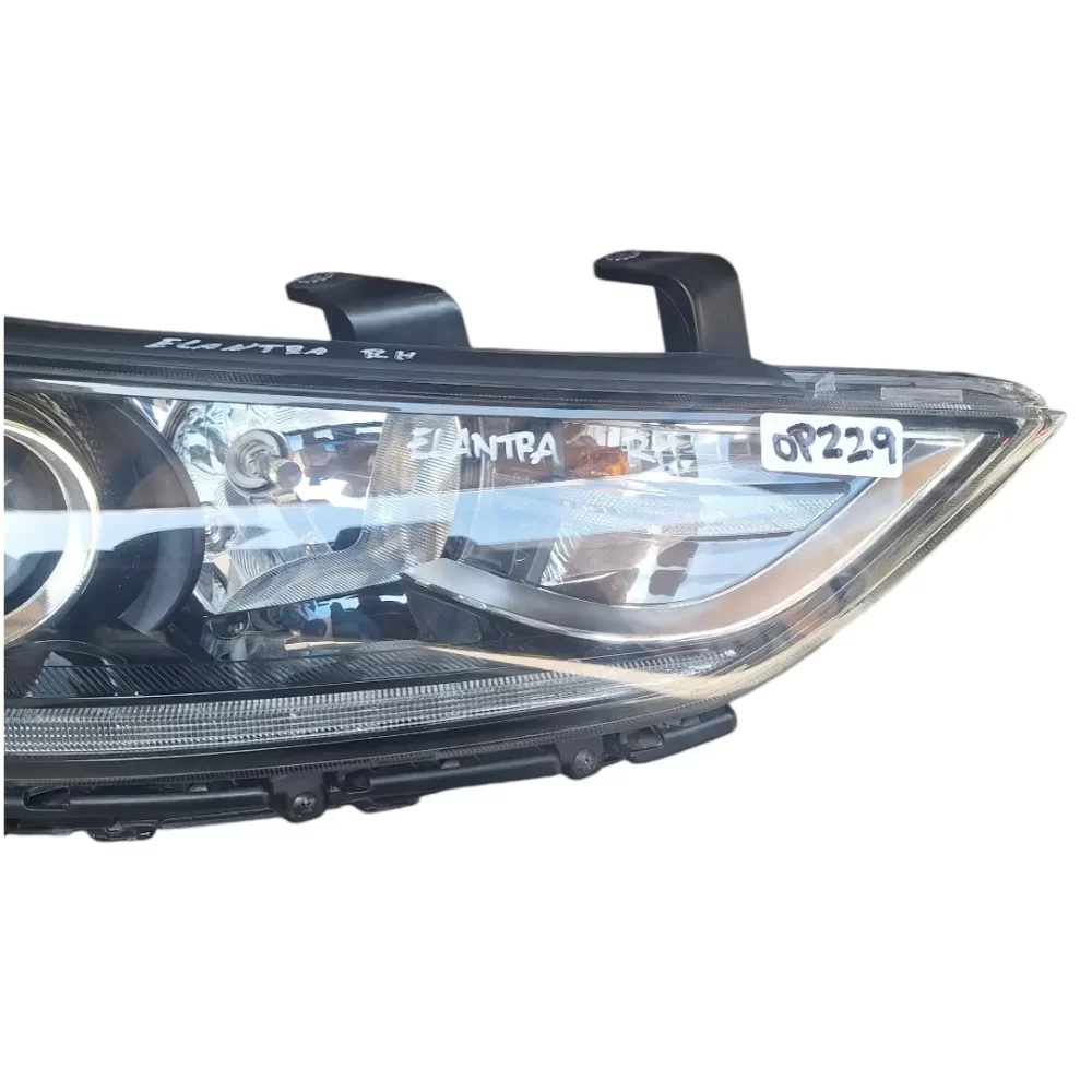 OPTICO DERECHO (RH) HYUNDAI ELANTRA COMPATIBLE DESDE EL AÑO 2015 AL 2018 - Imagen 2
