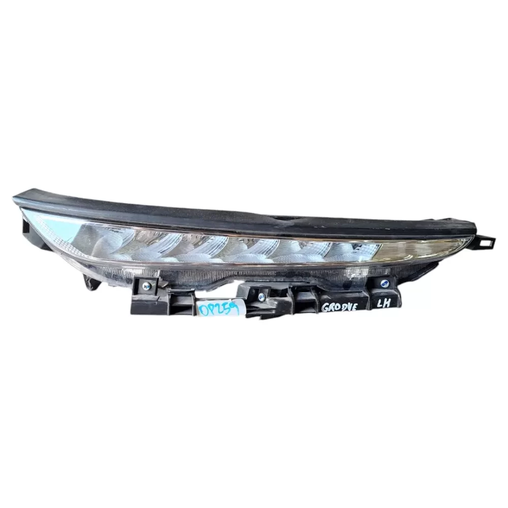 OPTICO IZQUIERDO (LH) CHEVROLET GROOVE COMPATIBLE DESDE EL AÑO 2020 AL 2023