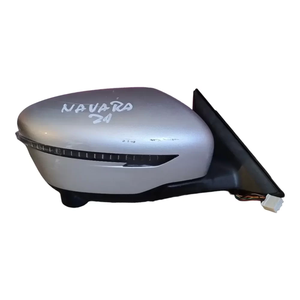 ESPEJO RETROVISOR DERECHO (RH) NISSAN NAVARA 2021 EN ADELANTE SIN LUNETA