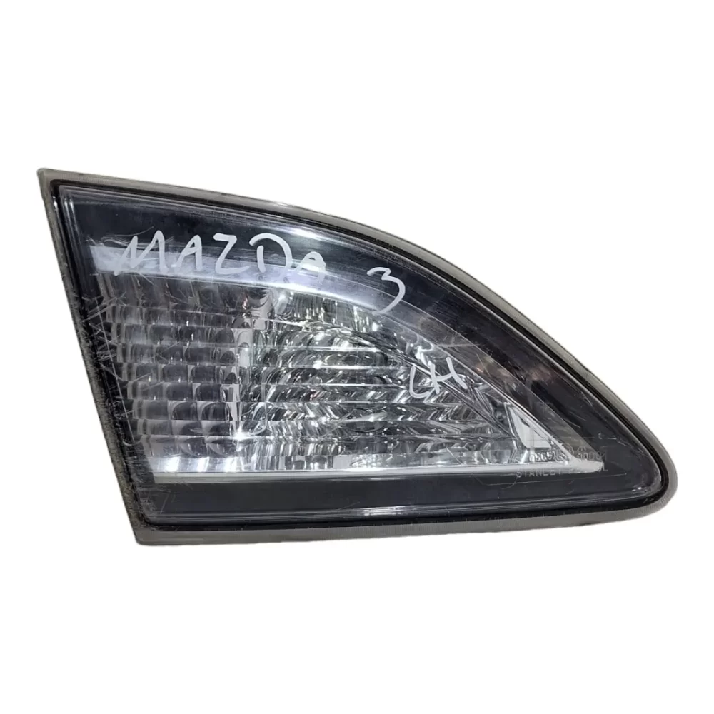 FOCO TRASERO IZQUIERDO (LH) MAZDA  3 SEDAN 2010 AL 2013 PORTALON