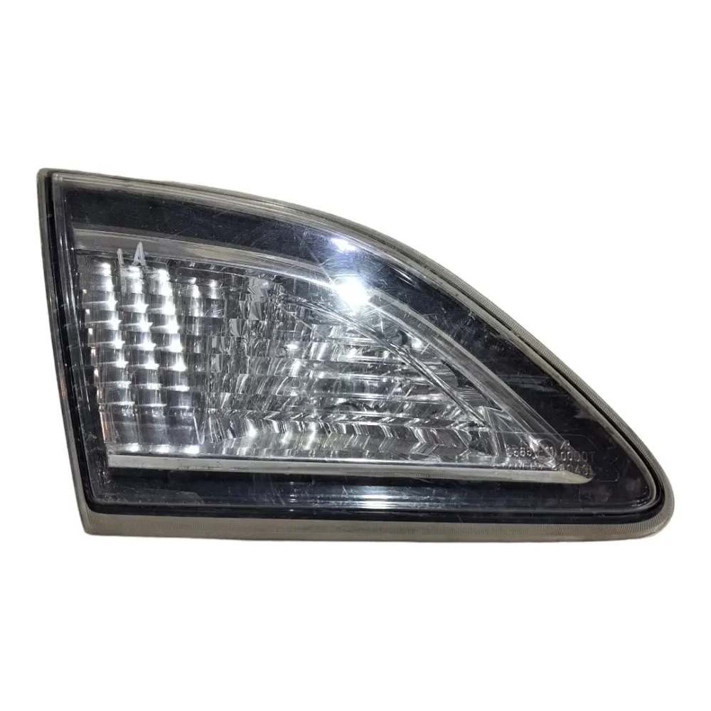 FOCO TRASERO IZQUIERDO (LH) MAZDA  3 2G SEDAN 2010 AL 2013 PORTALON