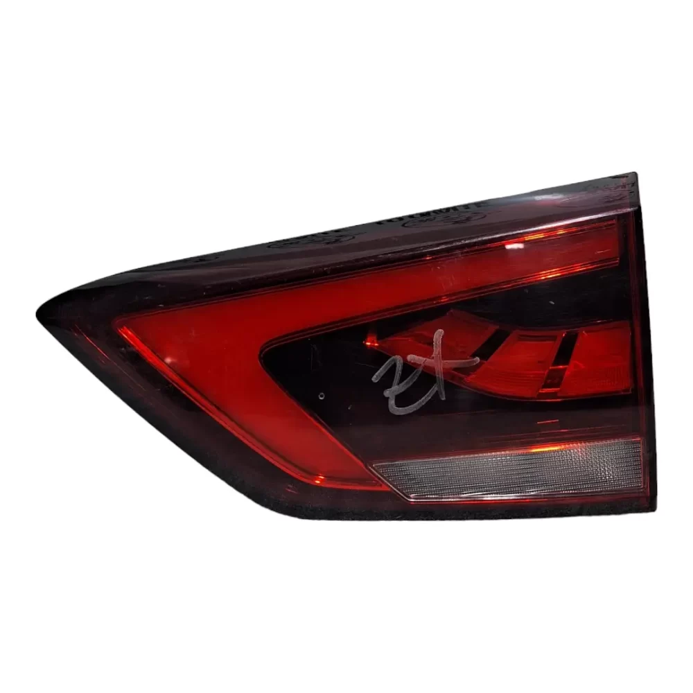 FOCO TRASERO DERECHO (RH) MG ZX 2020 AL 2022 MALETA