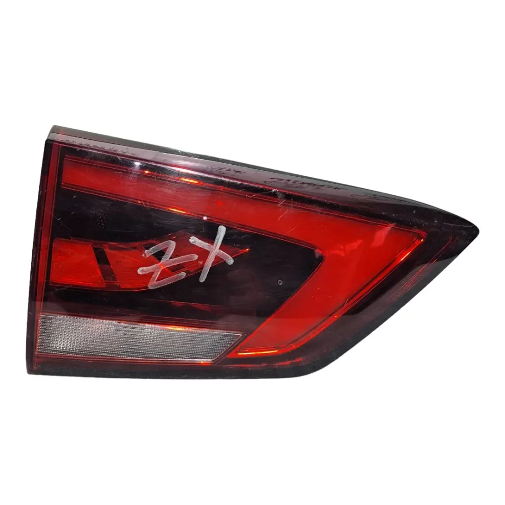 FOCO TRASERO IZQUIERDO (LH) MG ZX 2020 AL 2022 MALETA