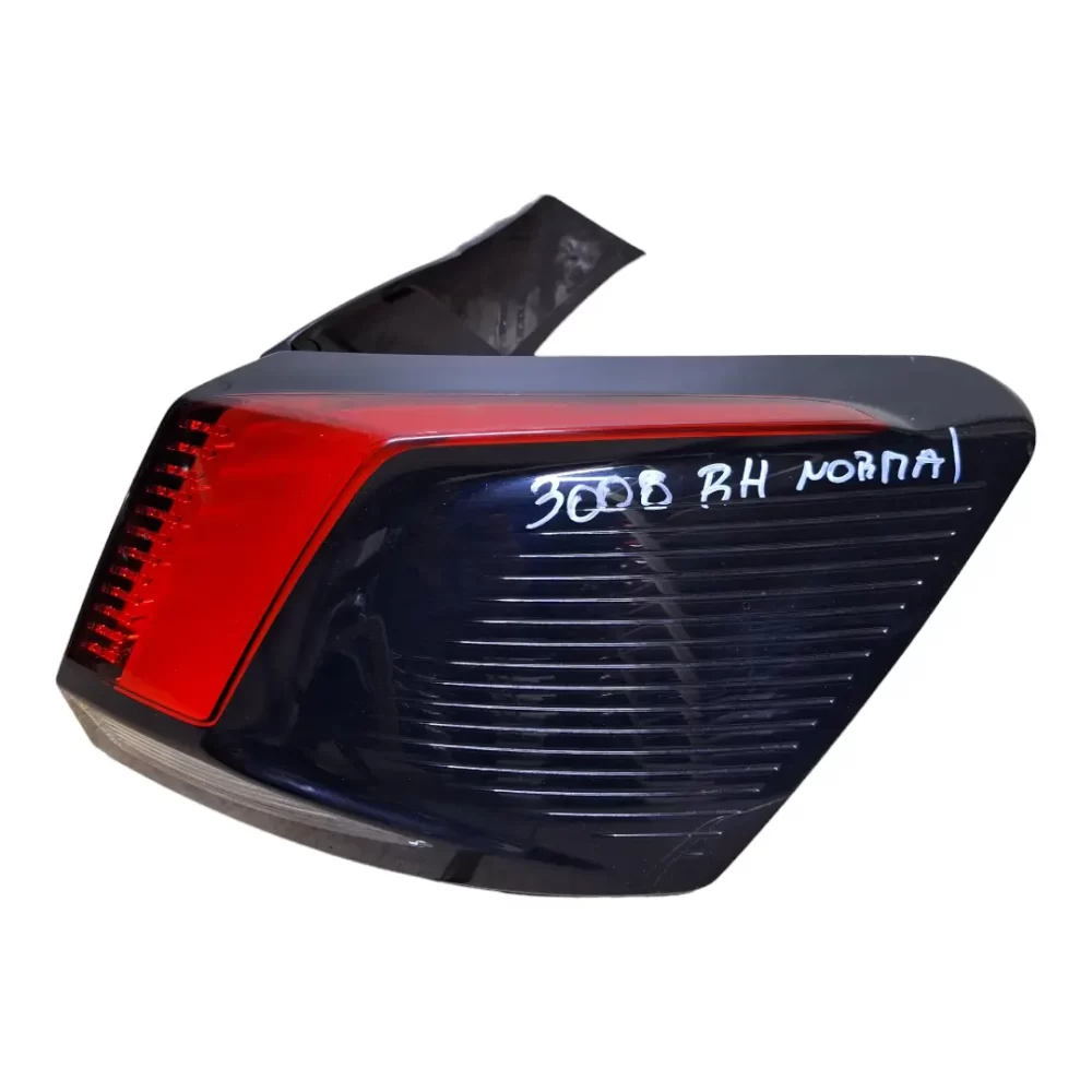 FOCO TRASERO DERECHO (RH) PEUGEOT 3008 2017 AL 2021 CARROCERIA