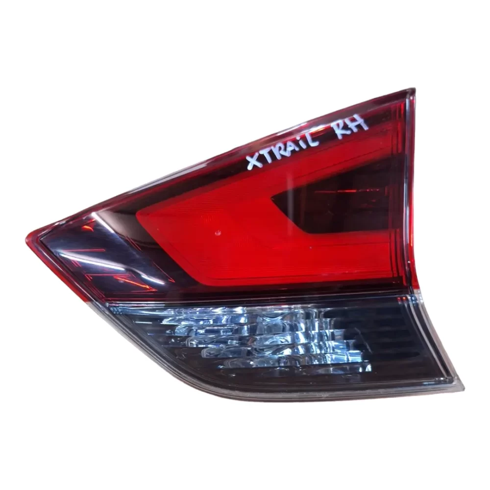 FOCO TRASERO DERECHO RH NISSAN XTRAIL 2015/2022 PORTALON