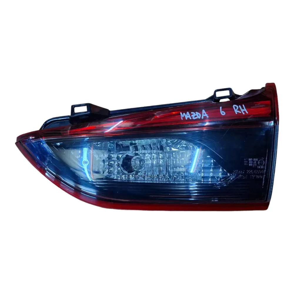 FOCO TRASERO DERECHO (RH) MAZDA 6 2018 PORTALON