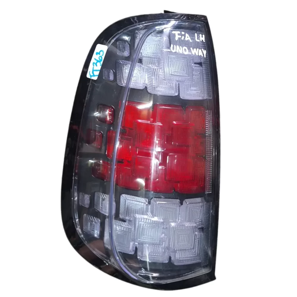 FOCO TRASERO IZQUIERDO (LH) FIAT UNO WAY 2015 AL 2020 CARROCERIA
