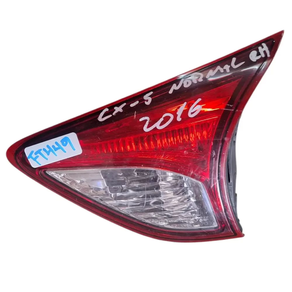 FOCO TRASERO DERECHO (RH) MAZDA CX5 2016 PORTALON