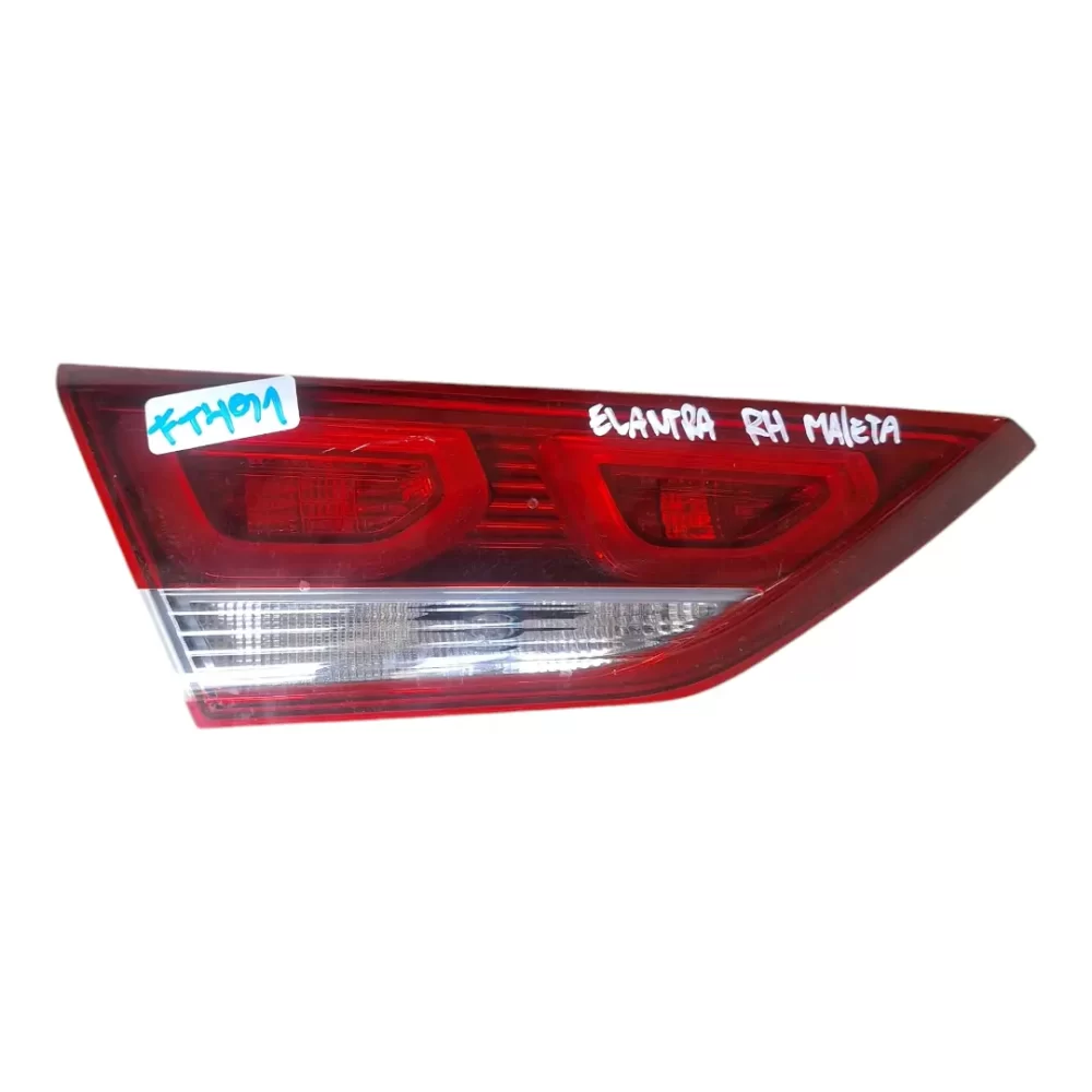 FOCO TRASERO DERECHO (RH) HYUNDAI ELANTRA 2016 AL 2018 MALETA