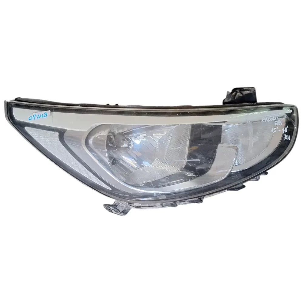 OPTICO DERECHO (RH) HYUNDAI ACCENT COMPATIBLE DESDE EL AÑO 2015 AL 2018