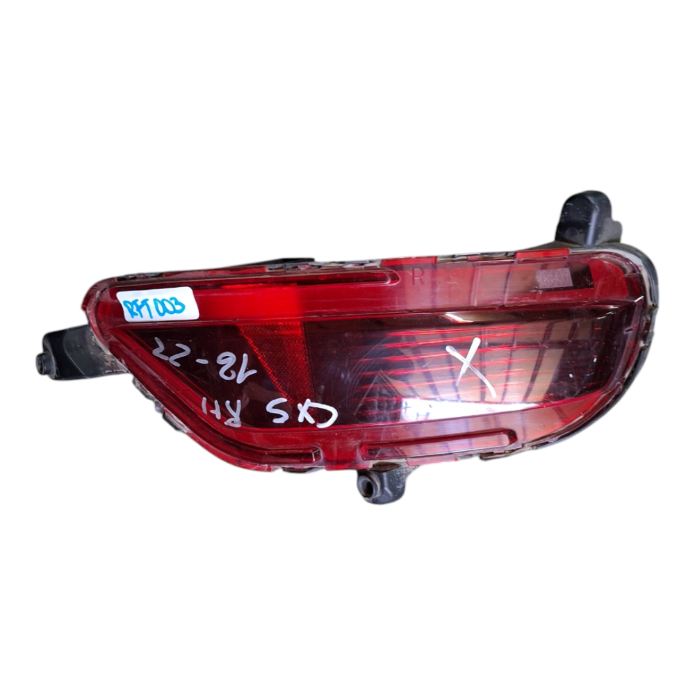 REFLECTANTE DERECHO (RH) MAZDA CX5 2018 AL 2022 TRASERO