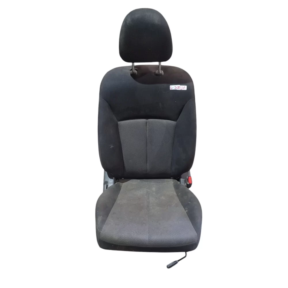 ASIENTO DELANTERO DERECHO MITSUBISHI L200 2016 AL 2022