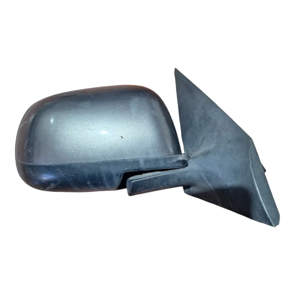 ESPEJO RETROVISOR DERECHO RH NISSAN VERSA 2015 AL 2020 - CON LUNETA - DETALLE