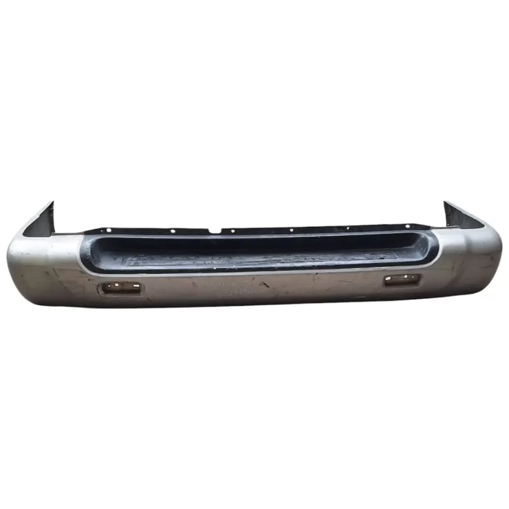 PARACHOQUE TRASERO NISSAN PATHFINDER 1998 al 2004