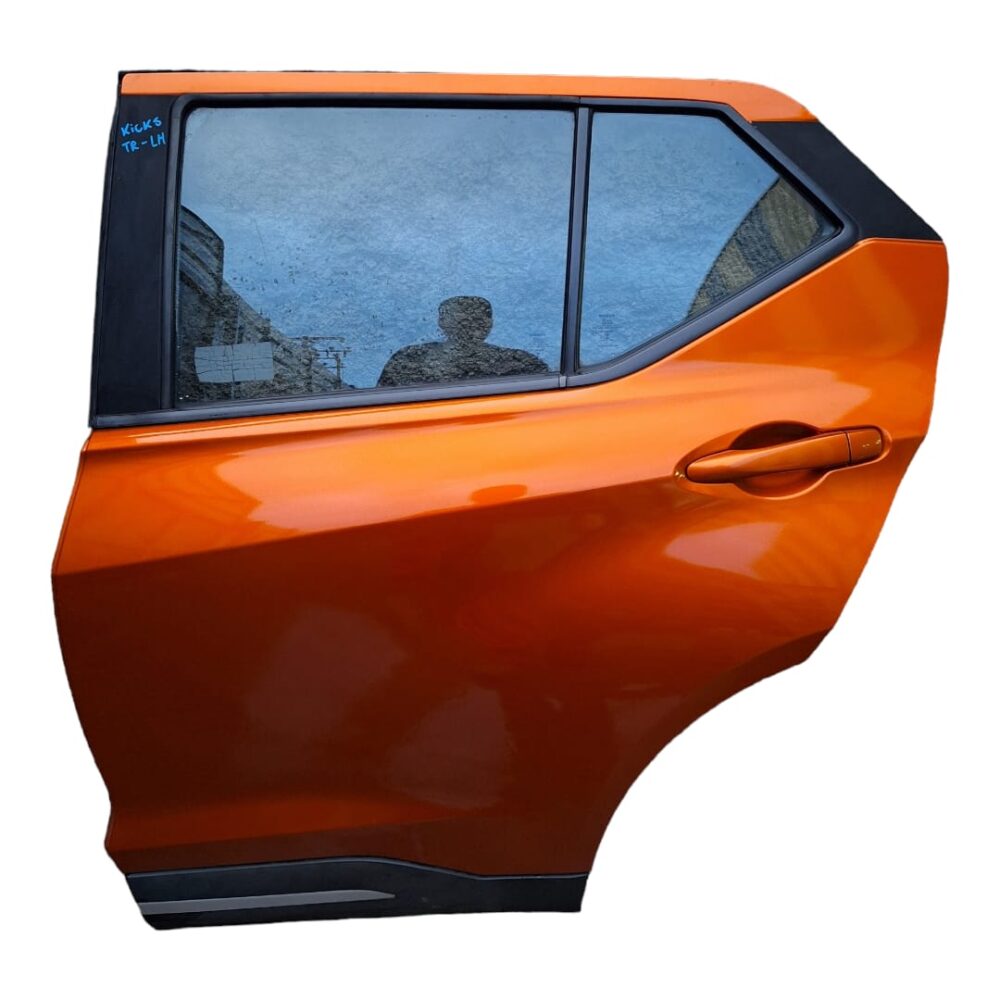 PUERTA TRASERA IZQUIERDA (LH) NISSAN KICKS 2018 AL 2023