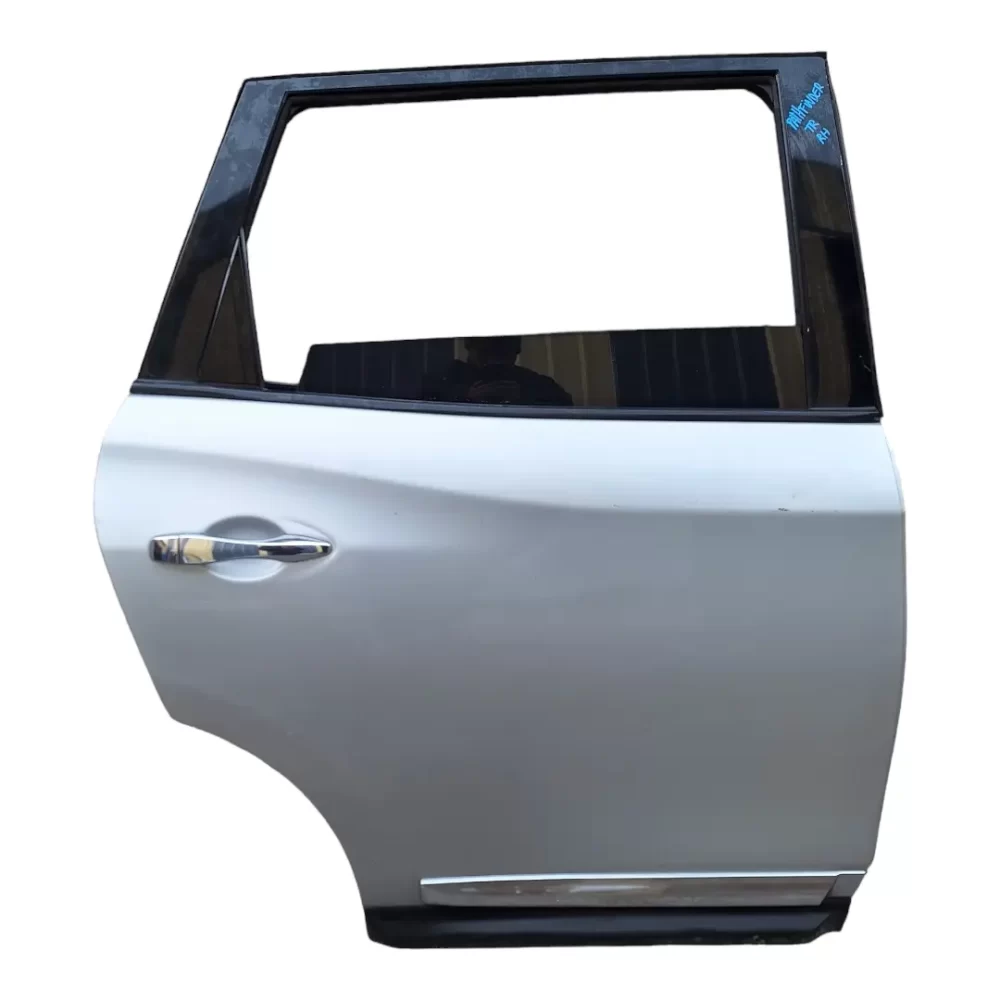 PUERTA TRASERA DERECHA (RH) NISSAN PATHFINDER 2013 AL 2022