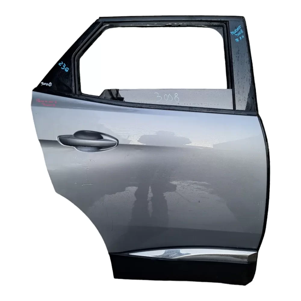 PUERTA TRASERA IZQUIERDA (LH) PEUGEOT 3008 2018 AL 2024