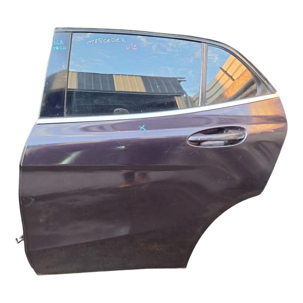 PUERTA TRASERA IZQUIERDA (LH) MERCEDES BENZ GLA