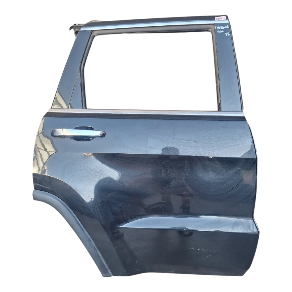 PUERTA TRASERA DERECHA JEEP GRAND CHEROKEE 2014 EN ADELANTE