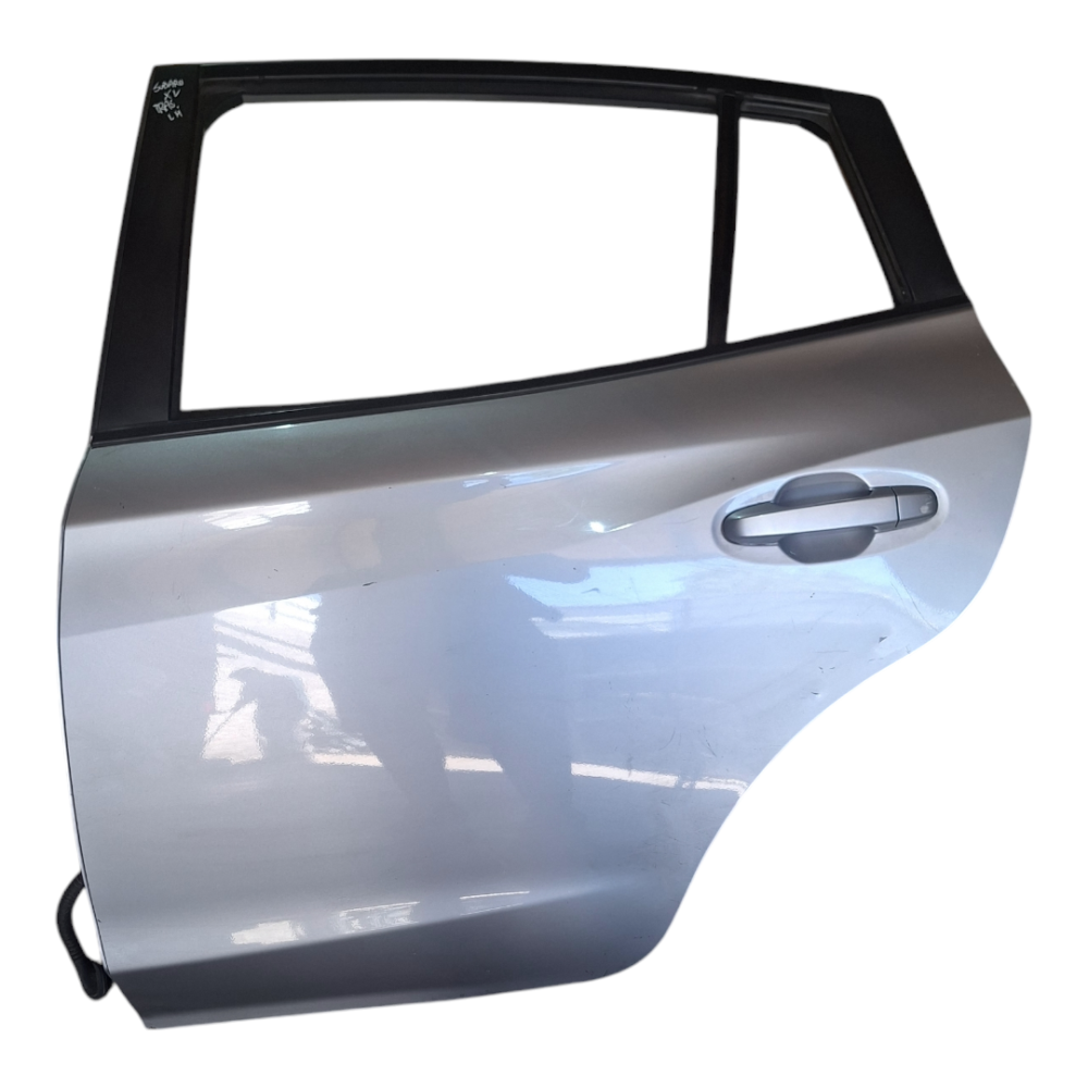 PUERTA TRASERA IZQUIERDA SUBARU XV 2017 EN ADELANTE