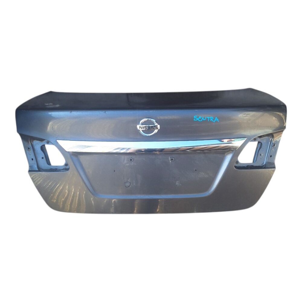 MALETA NISSAN SENTRA 2014 al 2018