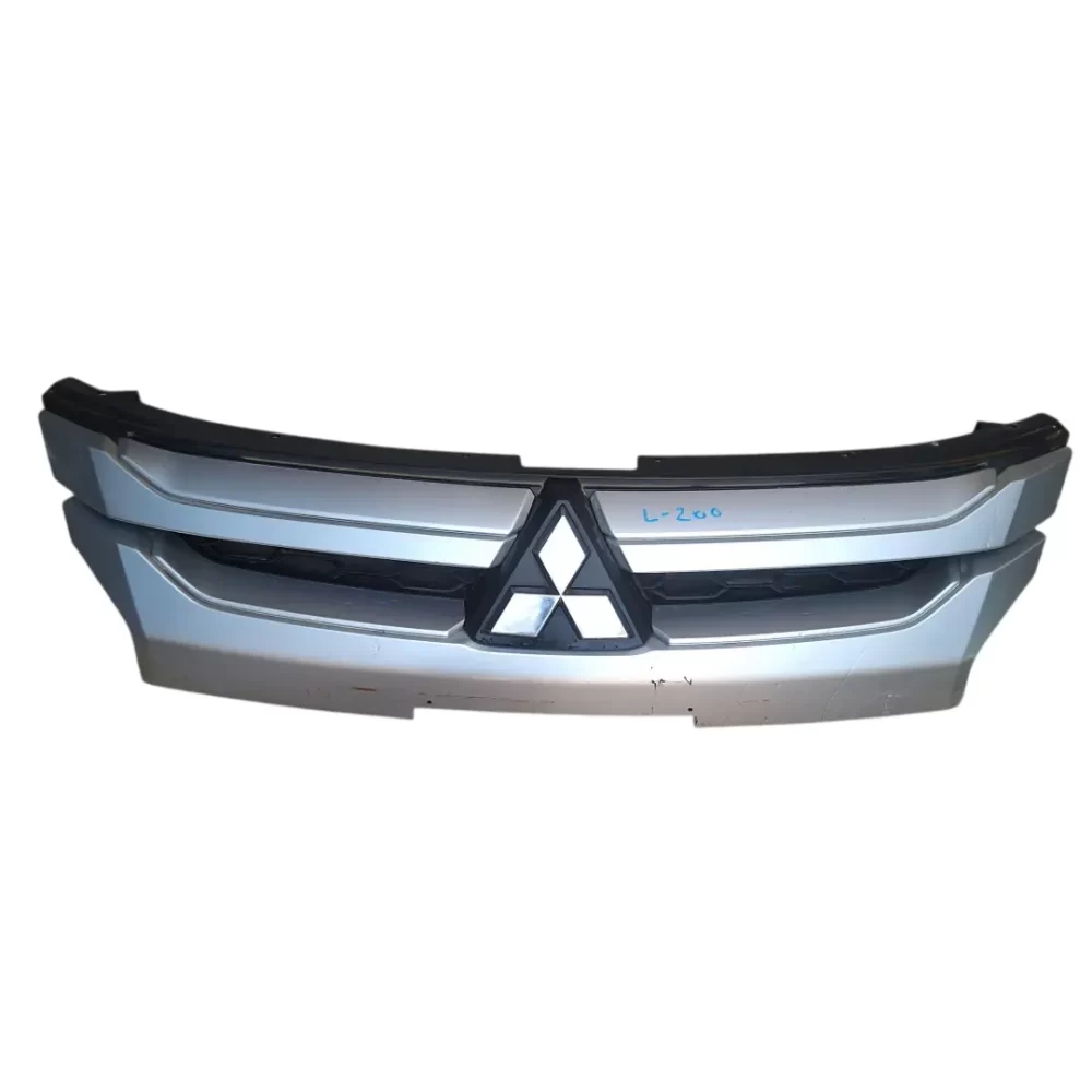MÁSCARA MITSUBISHI L200 2017 AL 2022