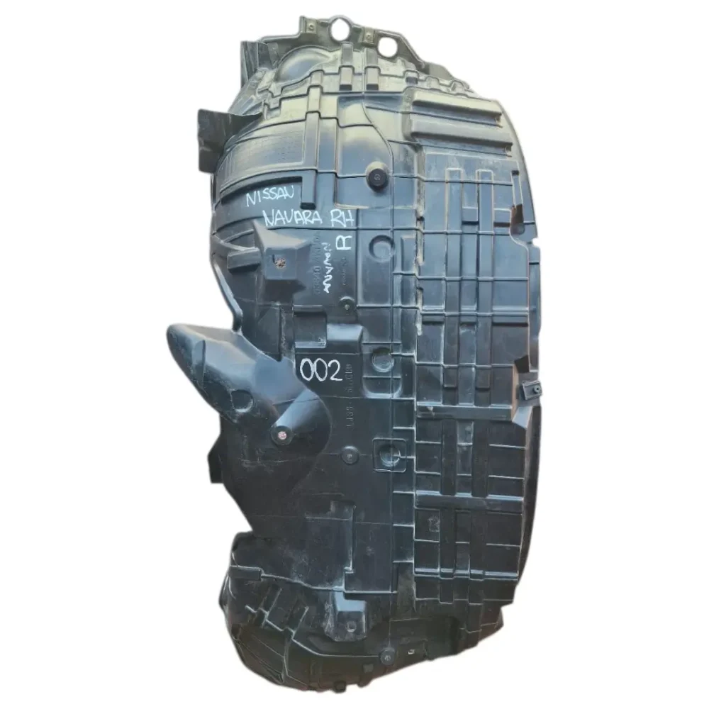 GUARDAFANGO DELANTERO DERECHO NISSAN NAVARA 2014/2024
