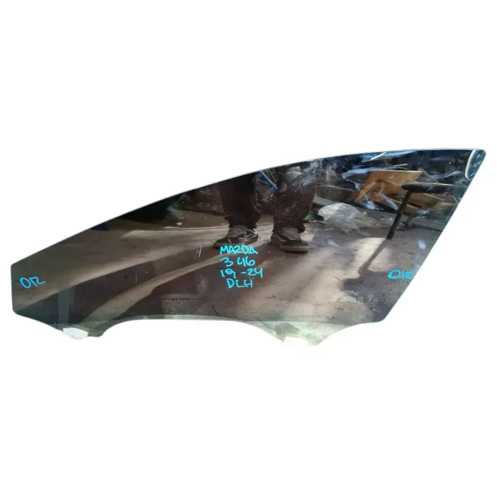 VIDRIO DELANTERO IZQUIERDO MAZDA 3 4G 2020 AL 2024