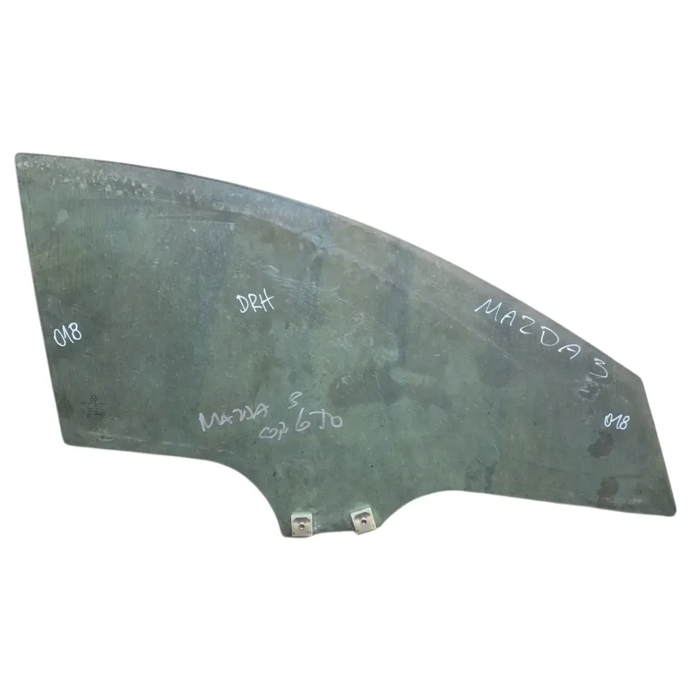 VIDRIO DELANTERO DERECHO MAZDA 3 3G 2015 AL 2019