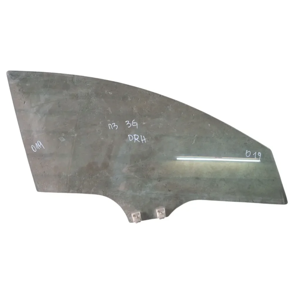 VIDRIO DELANTERO DERECHO MAZDA 3 3G 2015 AL 2019