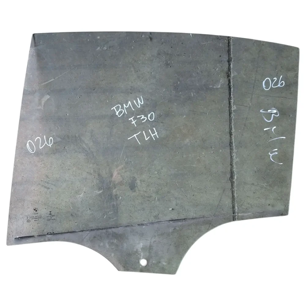 VIDRIO TRASERO IZQUIERDO BMW BMW F30