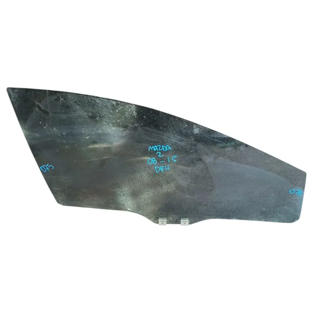 VIDRIO DELANTERO DERECHO MAZDA 2 2008 AL 2015