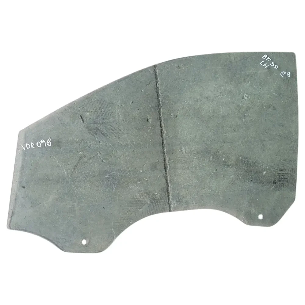 VIDRIO TRASERO IZQUIERDO MAZDA BT50 2013-2021