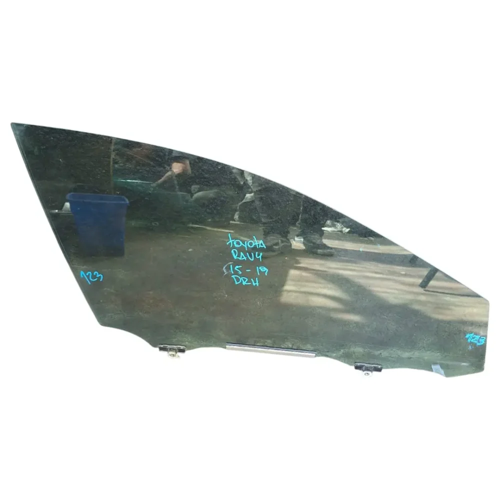 VIDRIO DELANTERO DERECHO TOYOTA RAV4 2015 AL 2019