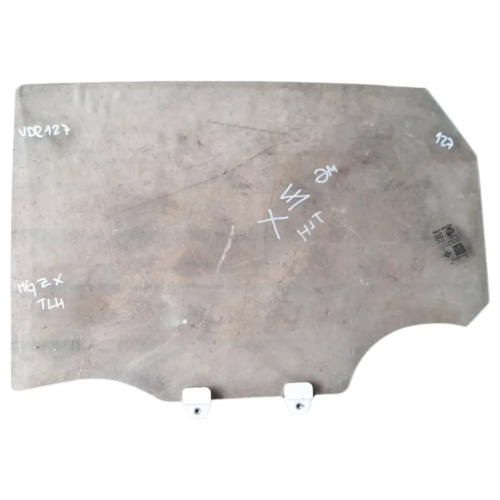 VIDRIO TRASERO IZQUIERDO MG ZS/ZX 2018 AL 2025