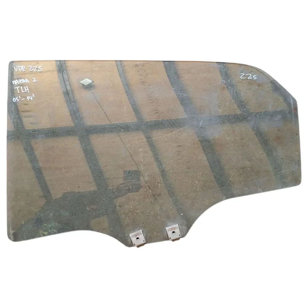 VIDRIO TRASERO IZQUIERDO MAZDA 2