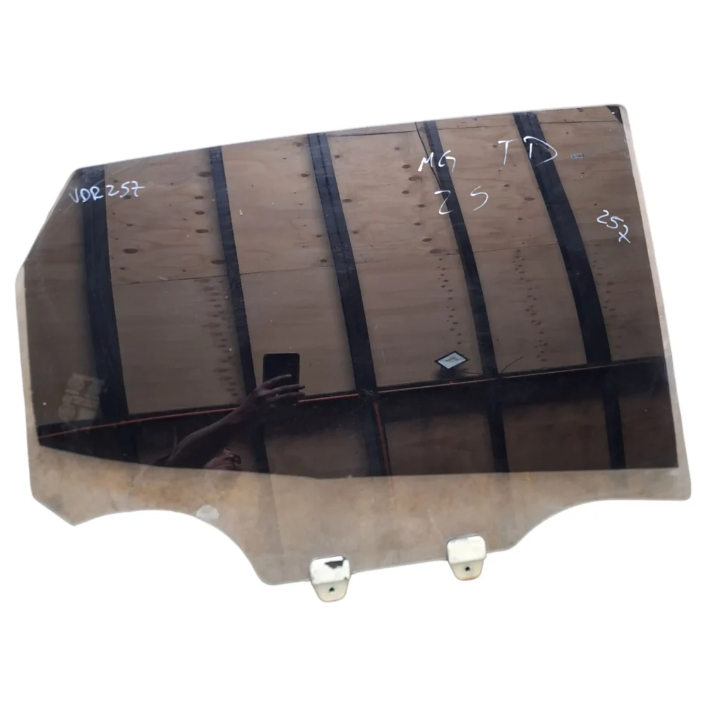 VIDRIO TRASERO DERECHO MG ZS/ZX 2018 AL 2025