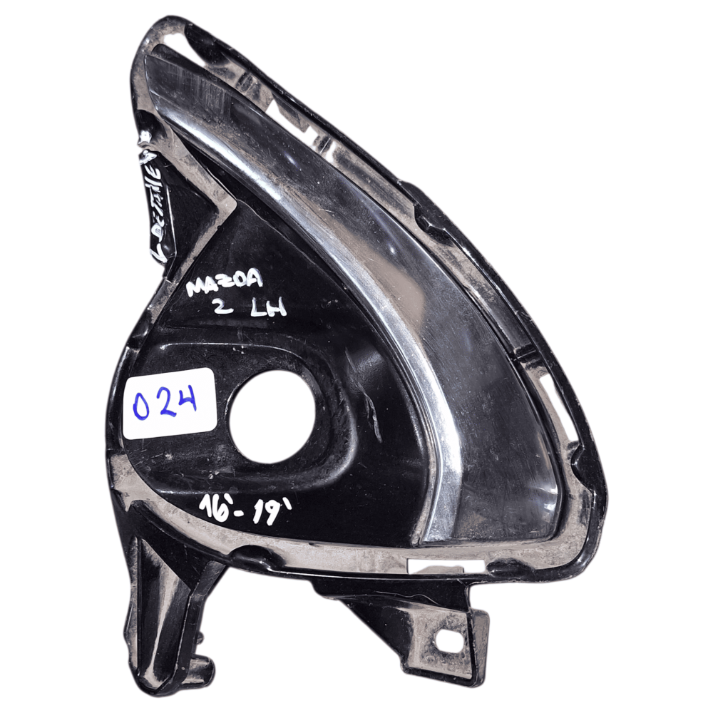 BISEL NEBLINERO IZQUIERDO MAZDA 2 2015/2019