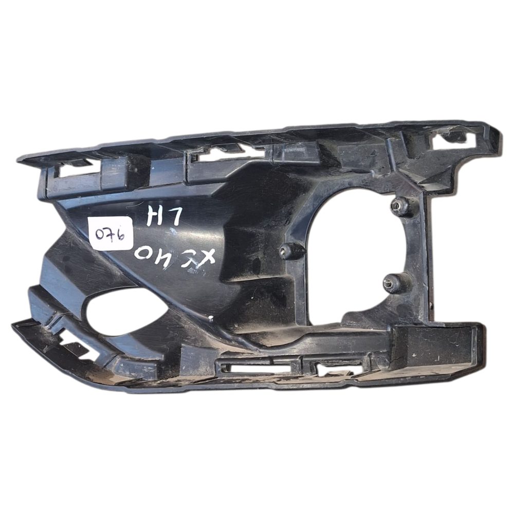 BISEL NEBLINERO IZQUIERDO VOLVO XC40 2018/2025 PORTA FOCO