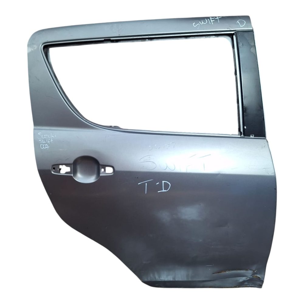 PUERTA DELANTERA IZQUIERDA KIA CERATO 2013-2018