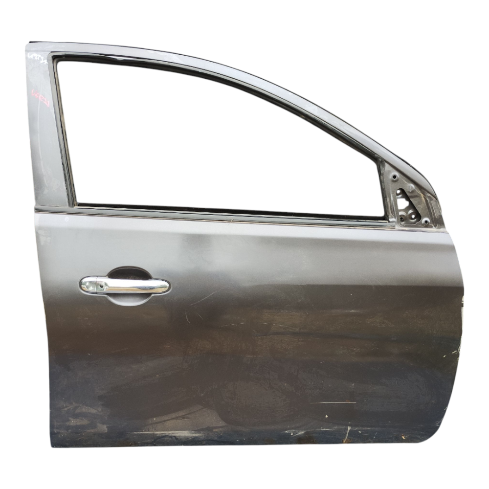 PUERTA DELANTERA DERECHA NISSAN VERSA 2012-2019