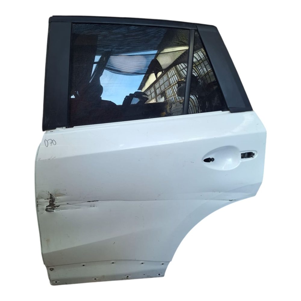 PUERTA TRASERA IZQUIERDA SUZUKI SWIFT 2005-2011