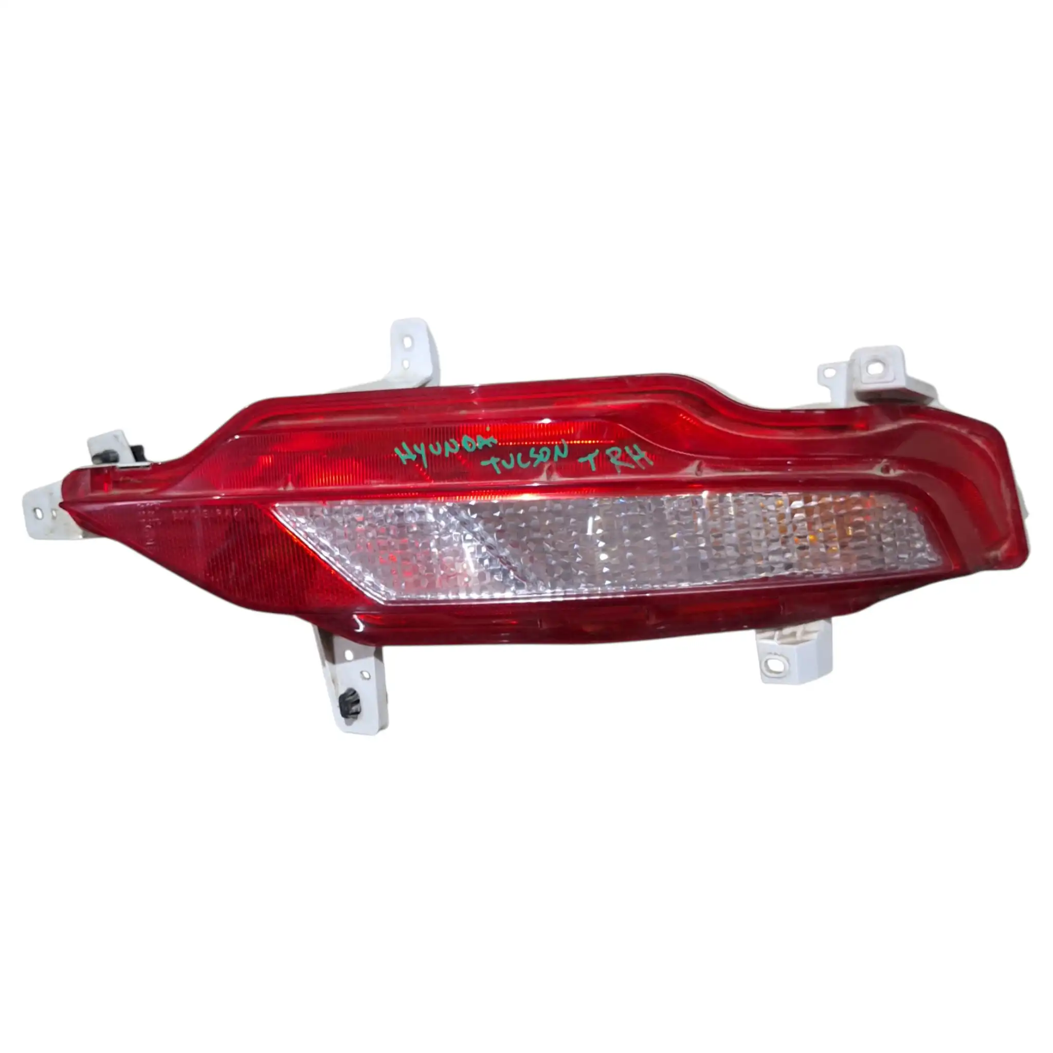 FOCO TRASERO DERECHO HYUNDAI TUCSON 2021/2024 PARACHOQUE